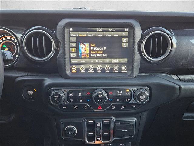 Used 2020 Jeep Wrangler Unlimited Sahara image 13