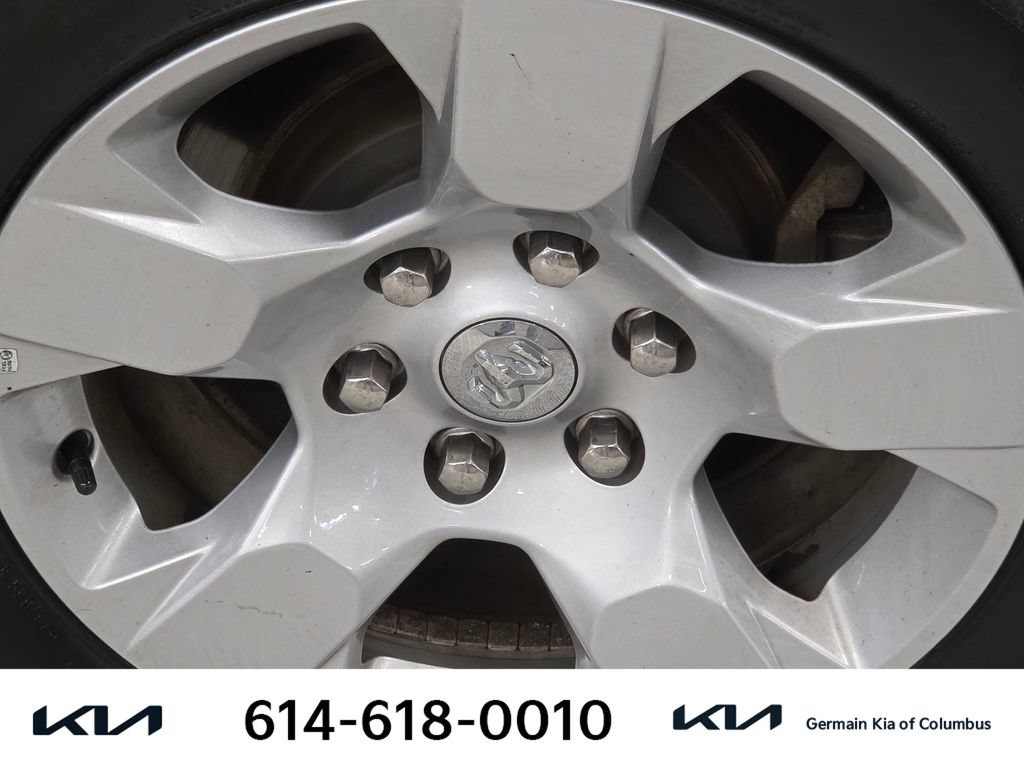 Used 2023 RAM 1500 Lone Star AWD/4WD image 12