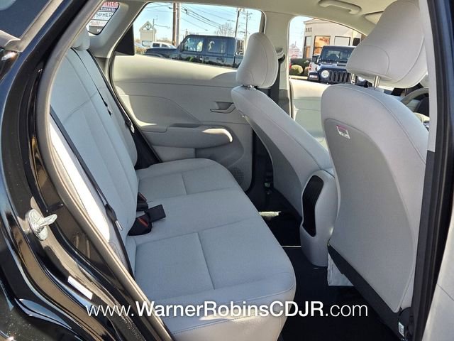 Used 2026 Hyundai Kona SE image 14