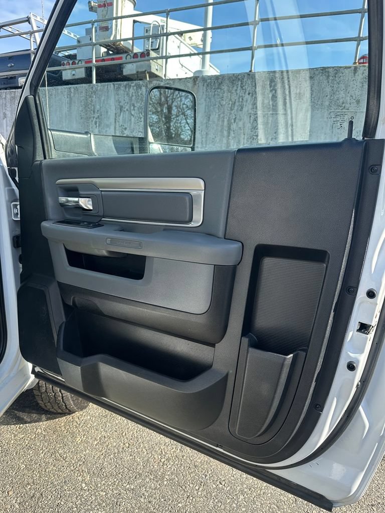 Used 2013 RAM 3500 Tradesman w/ PWR & Remote Entry Group AWD/4WD image 18