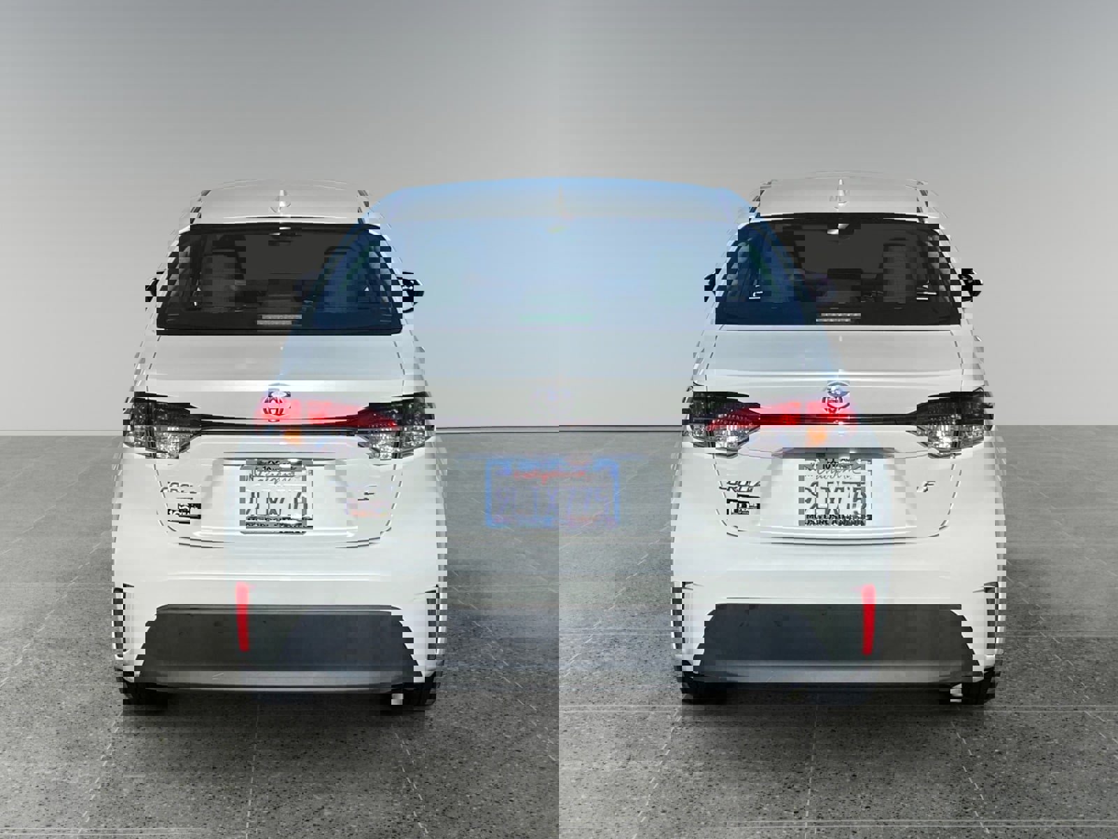 Used 2024 Toyota Corolla LE image 4