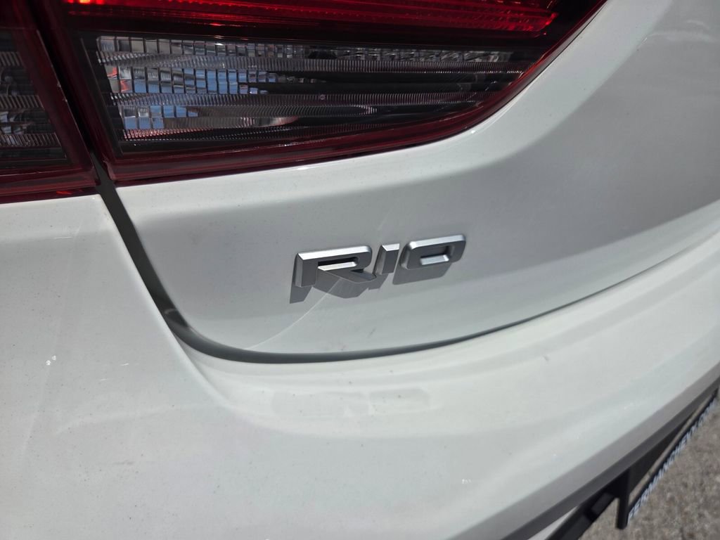 Used 2023 Kia Rio LX FWD image 11