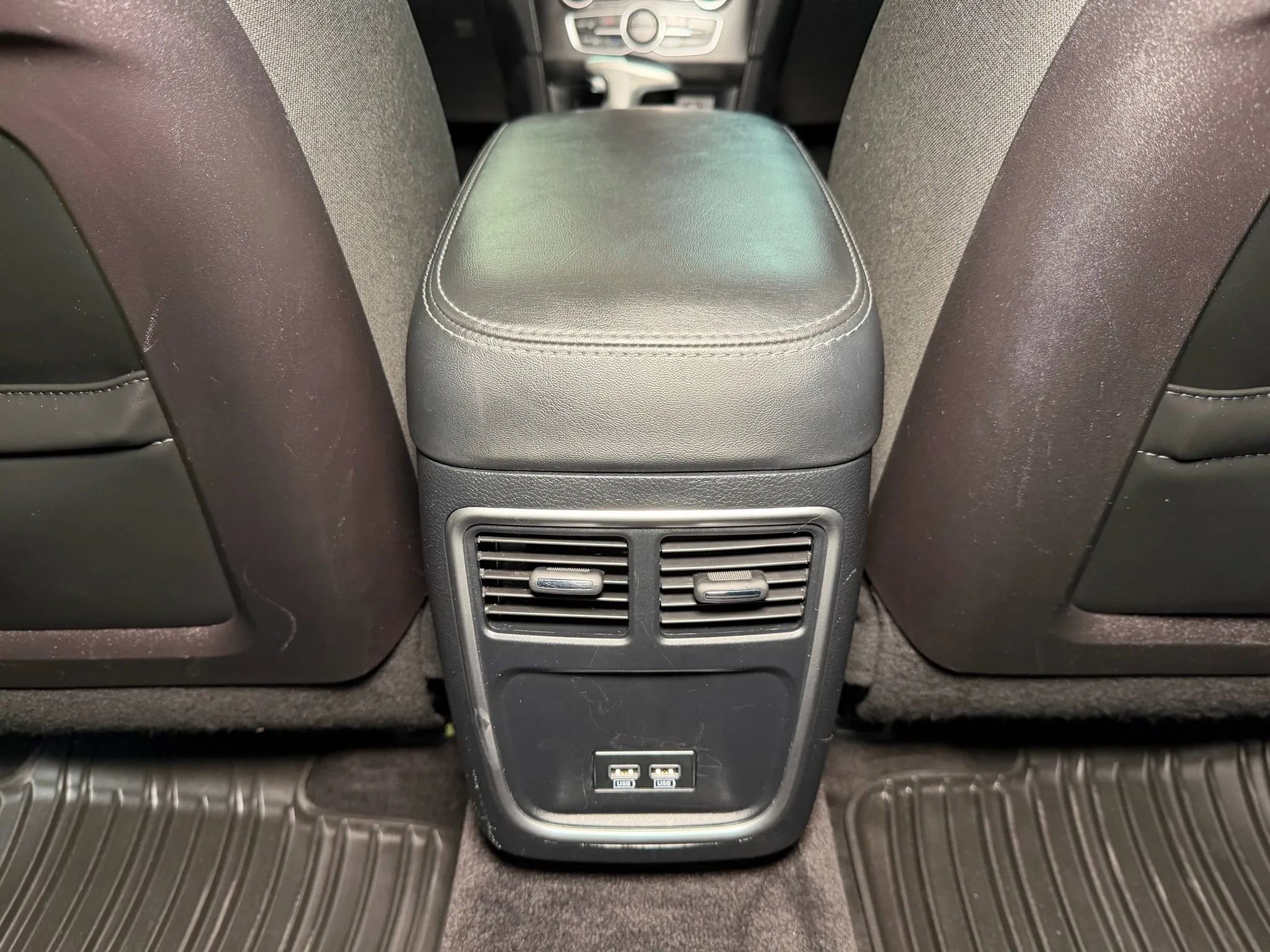 Used 2016 Dodge Charger R/T w/ Navigation & Travel Group RWD image 24