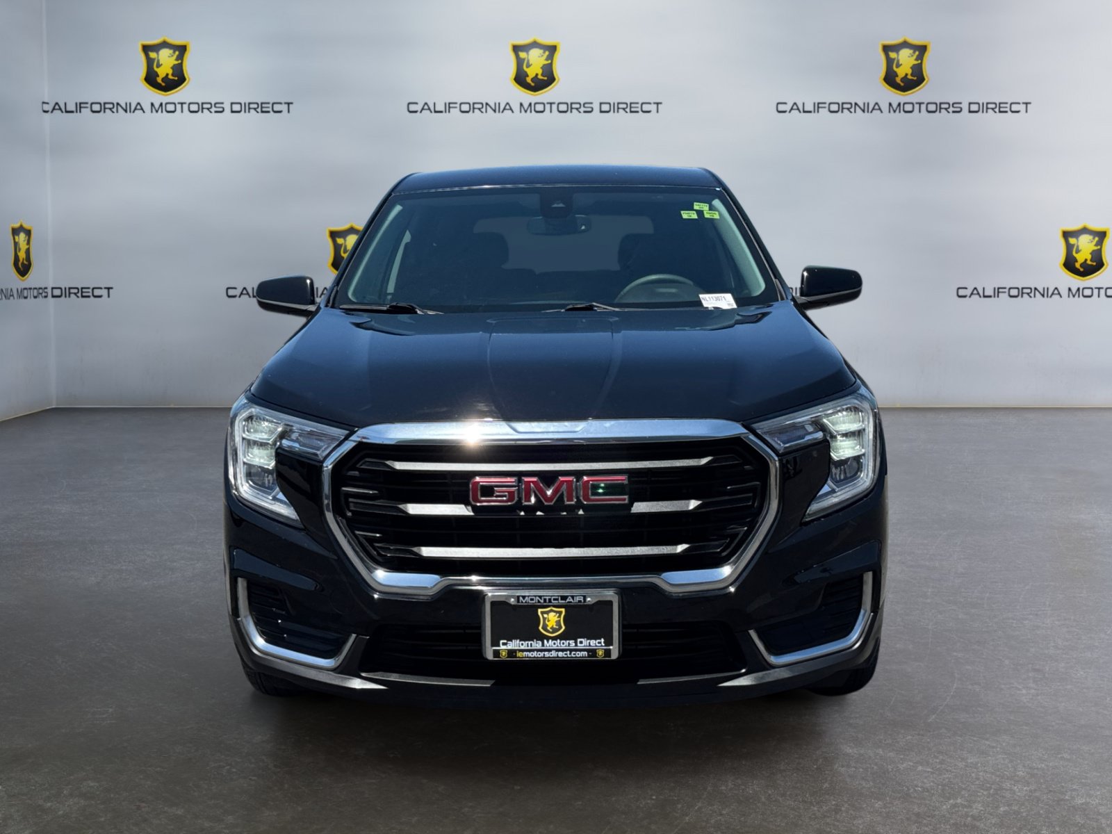 Used 2022 GMC Terrain SLE FWD image 8