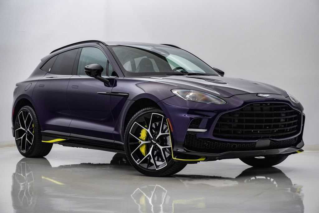 Used 2025 Aston Martin DBX 707 AWD/4WD image 1