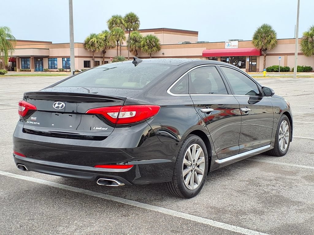 Used 2017 Hyundai Sonata Limited w/ Tech Package 03 FWD image 7