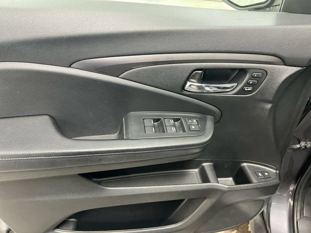Used 2021 Honda Passport EX-L image 21