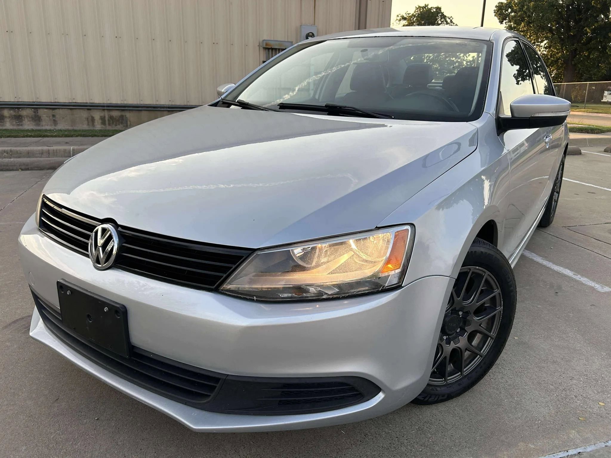 Used 2011 Volkswagen Jetta SE