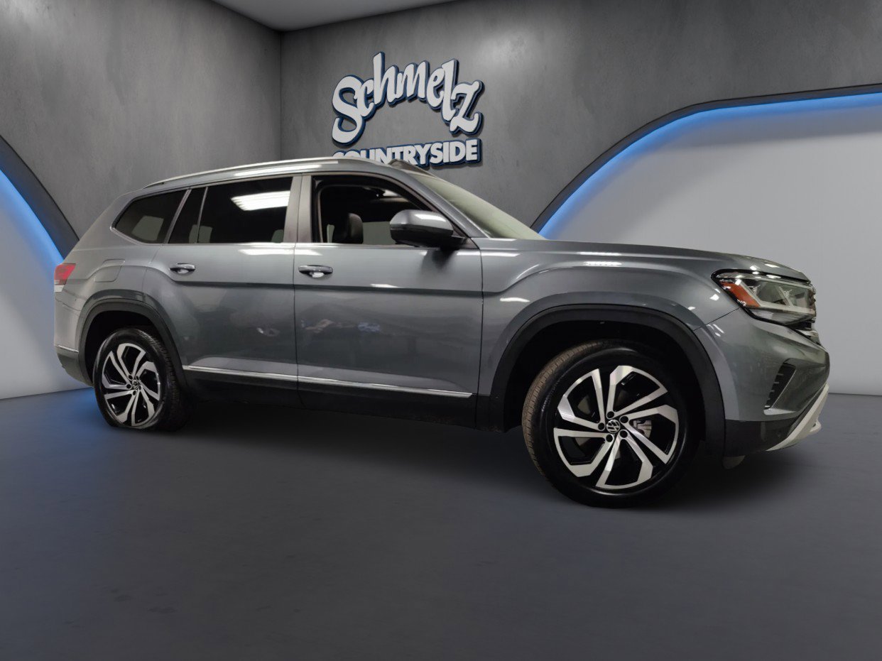Certified 2022 Volkswagen Atlas SEL image 3