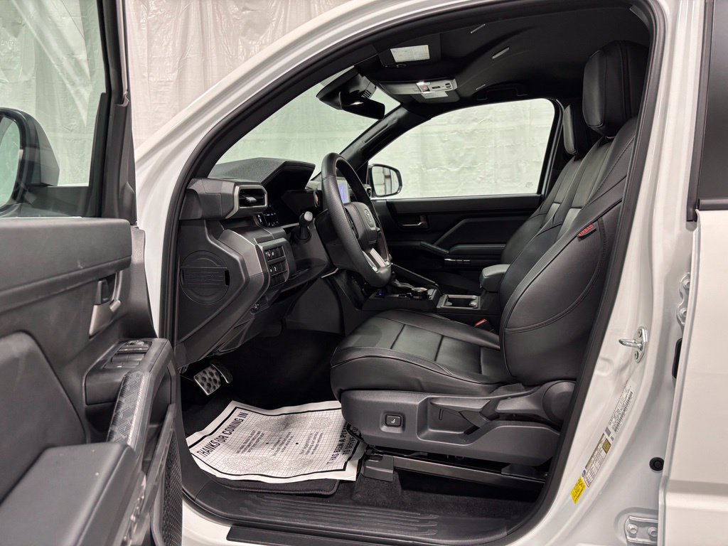 Used 2026 Toyota Tacoma TRD Sport AWD/4WD image 10