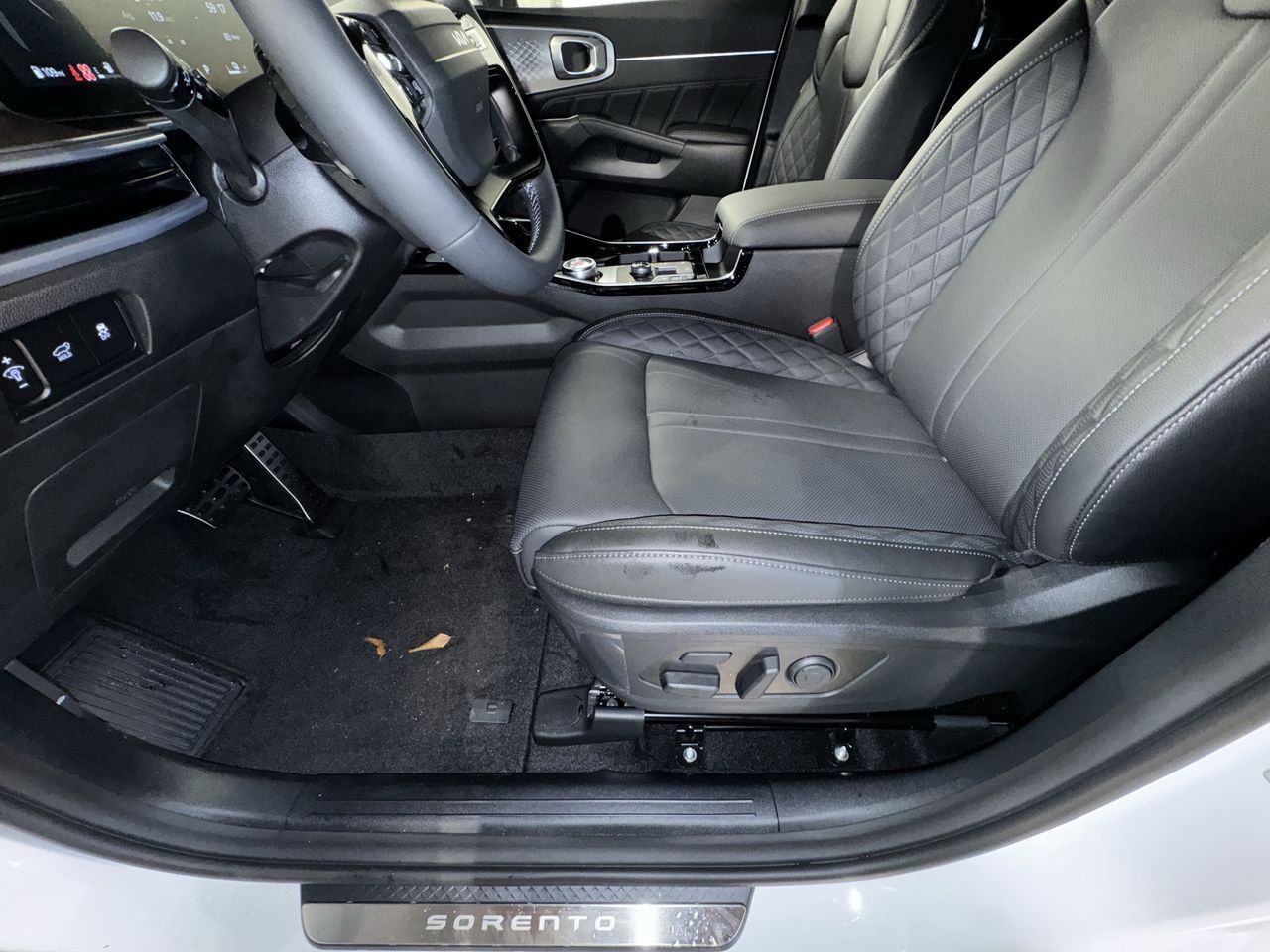 New 2026 Kia Sorento SX Prestige image 15