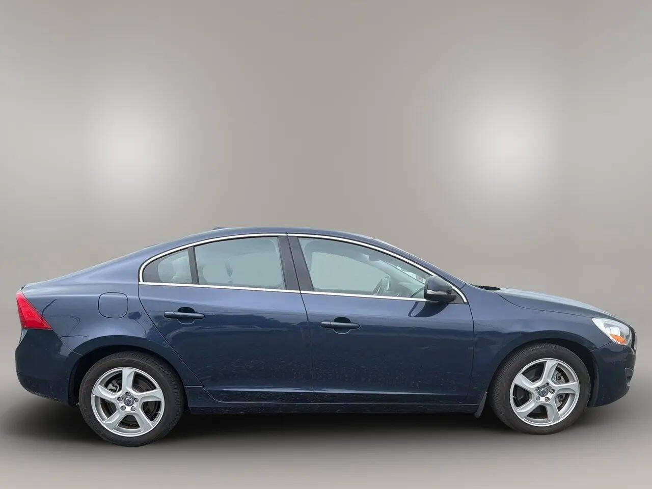 Used 2012 Volvo S60 T5 FWD image 8