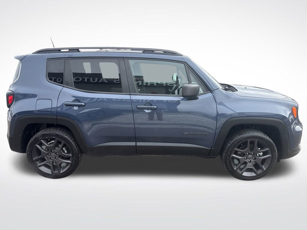 Used 2021 Jeep Renegade Latitude image 6