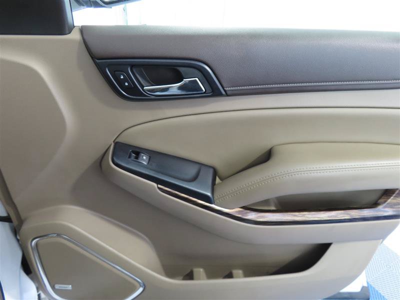 Used 2015 GMC Yukon SLT w/ Open Road Package AWD/4WD image 38