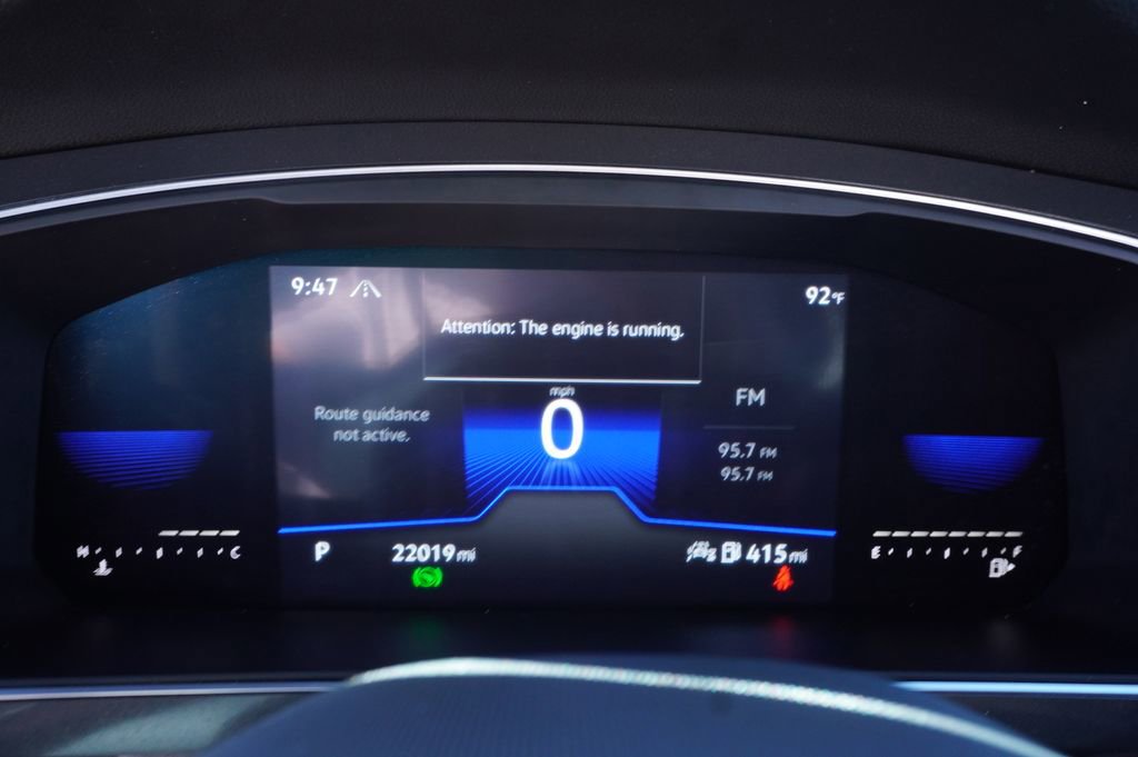 Used 2022 Volkswagen Tiguan SE AWD/4WD image 20