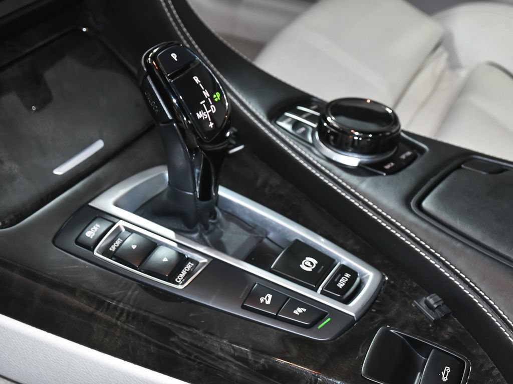 Used 2018 BMW 650i xDrive Convertible w/ Executive Package AWD/4WD image 46