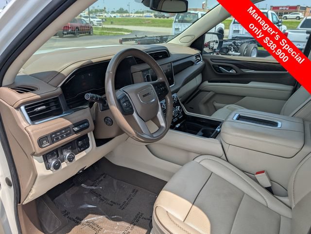 Used 2022 GMC Yukon Denali w/ Max Trailering Package AWD/4WD image 13
