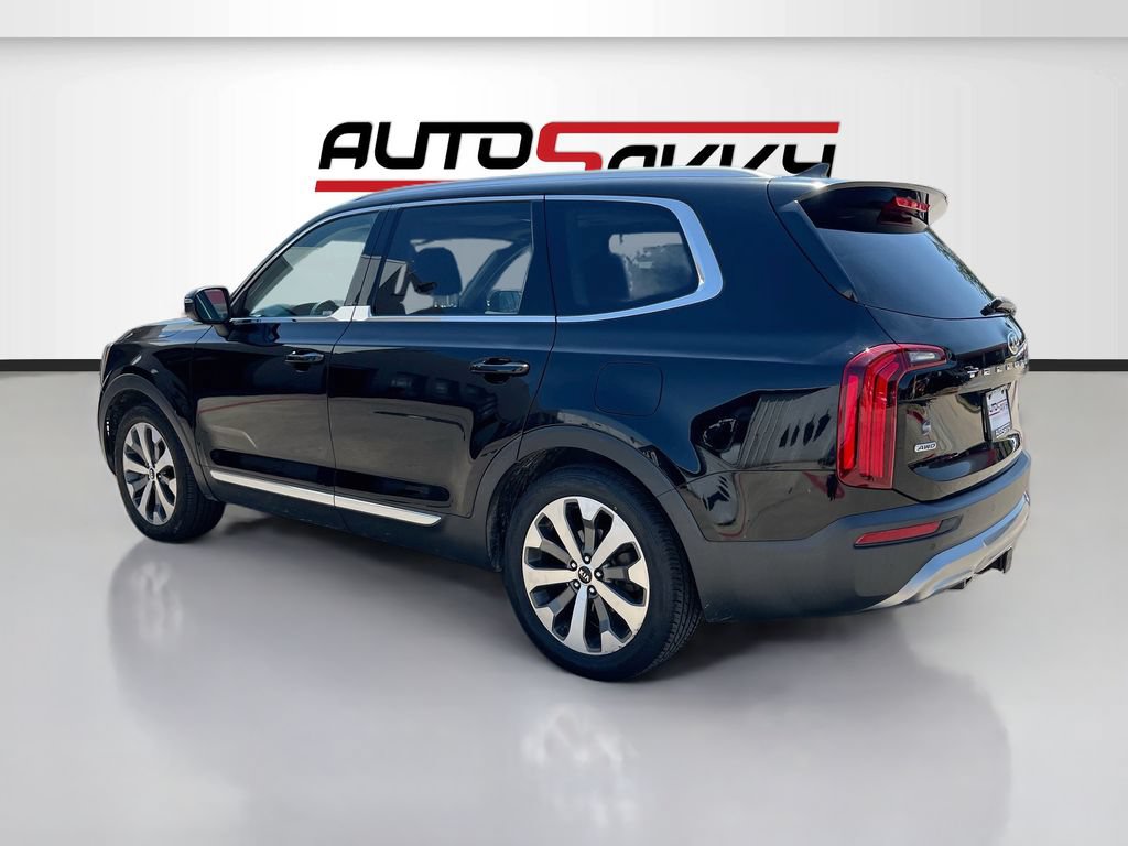 Used 2020 Kia Telluride EX w/ EX Premium Package AWD/4WD image 5
