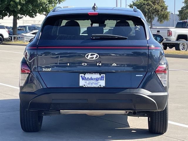 Used 2025 Hyundai Kona SEL AWD/4WD image 5