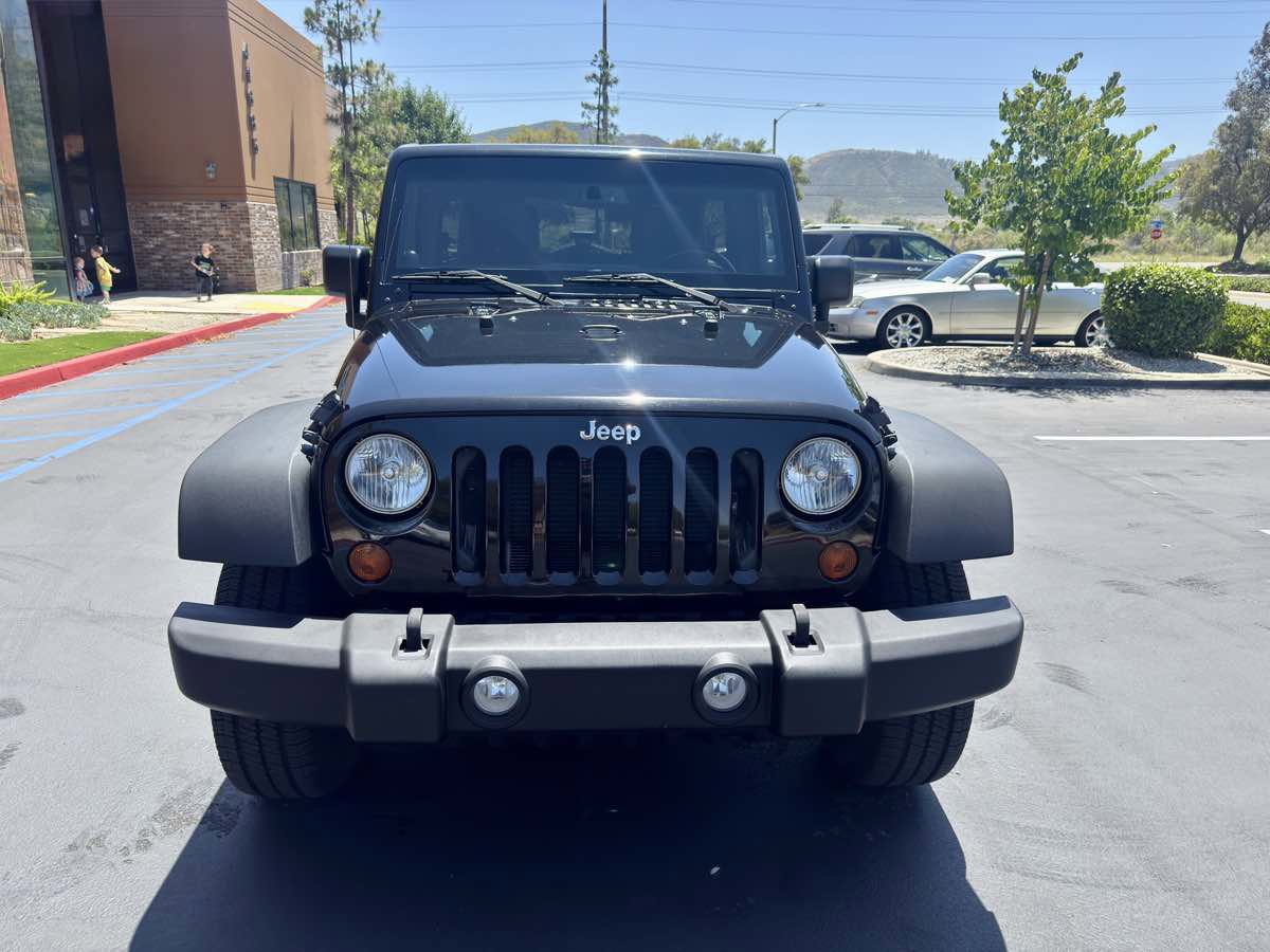 Used 2013 Jeep Wrangler Unlimited Sport image 5