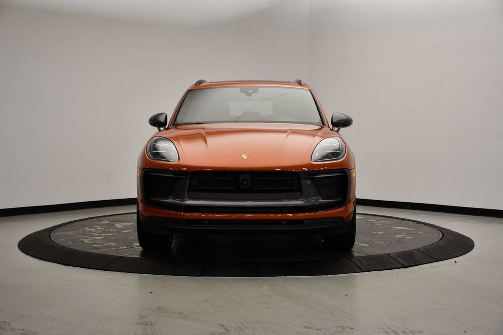 Used 2025 Porsche Macan Turbo image 10