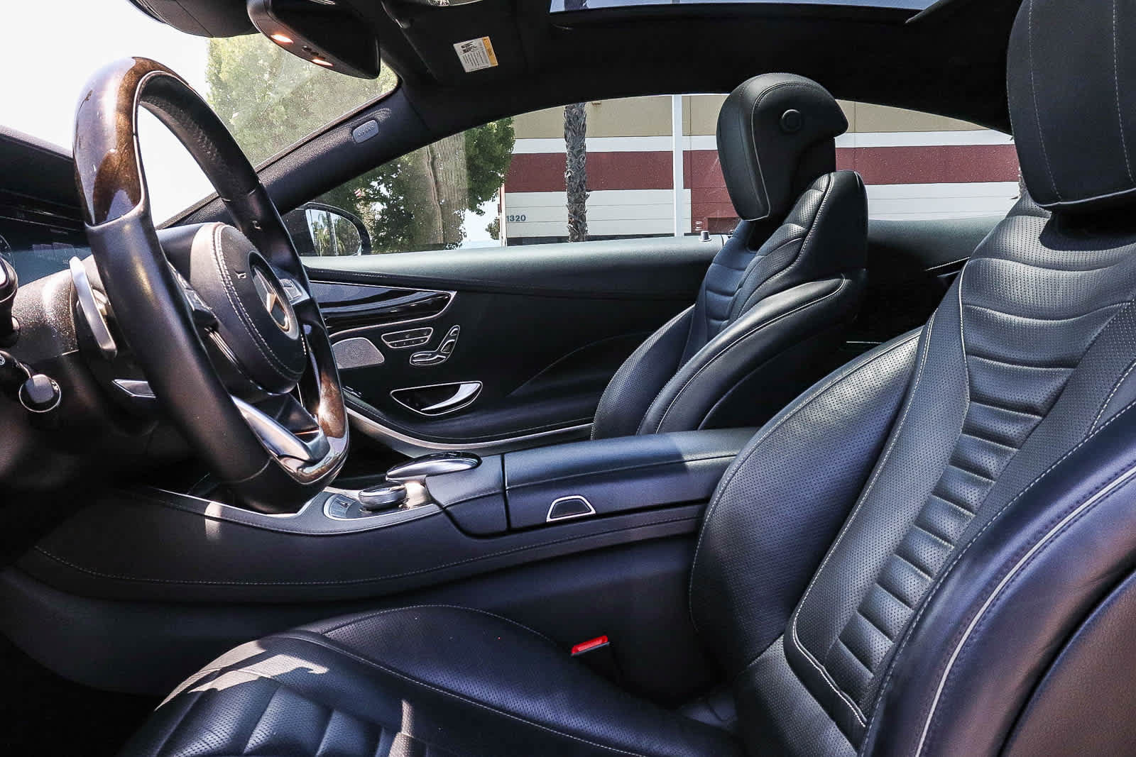 Used 2015 Mercedes-Benz S 550 4MATIC Coupe image 21