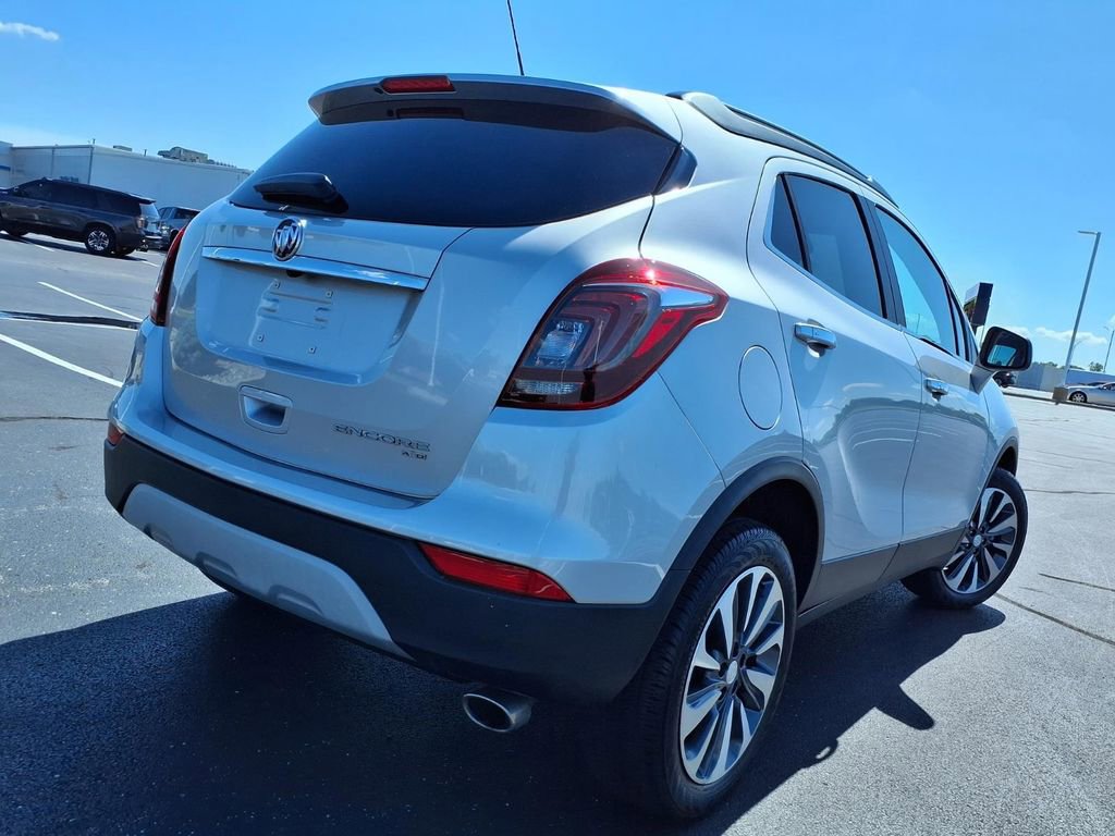 Used 2022 Buick Encore Preferred w/ Safety Package AWD/4WD image 29
