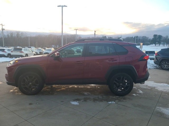 Used 2024 Toyota RAV4 Adventure image 4