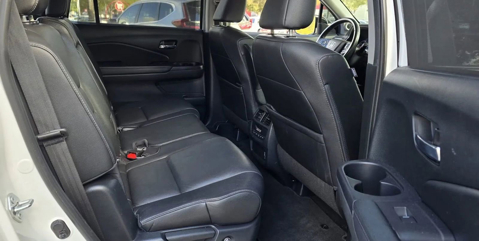 Used 2022 Honda Pilot Special Edition image 9