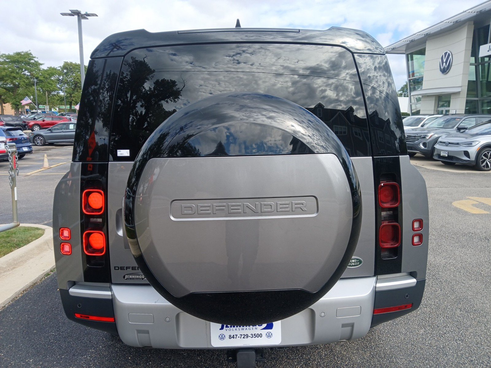 Used 2023 Land Rover Defender 130 S AWD/4WD image 24
