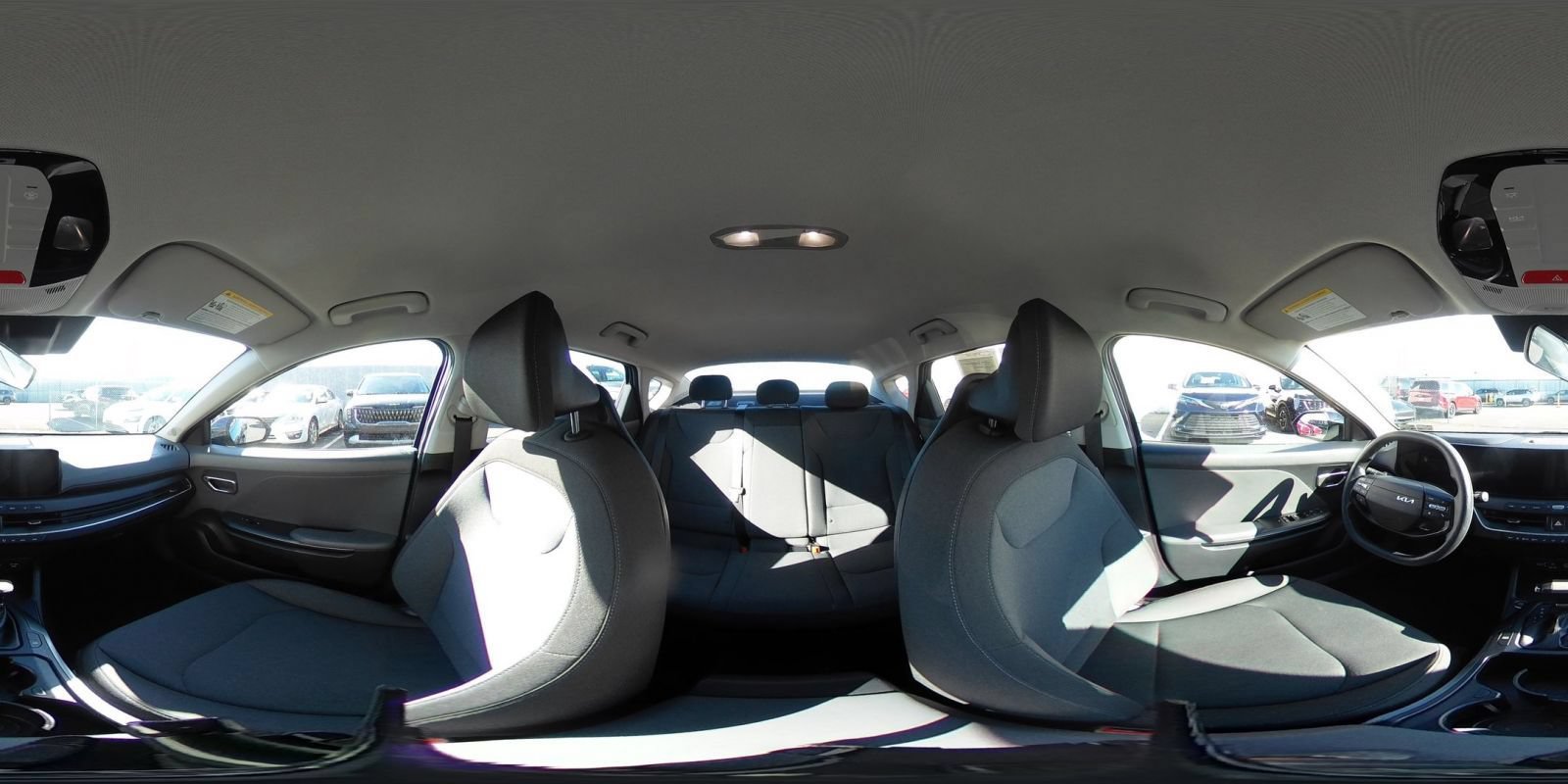 Used 2025 Kia K4 FWD image 41