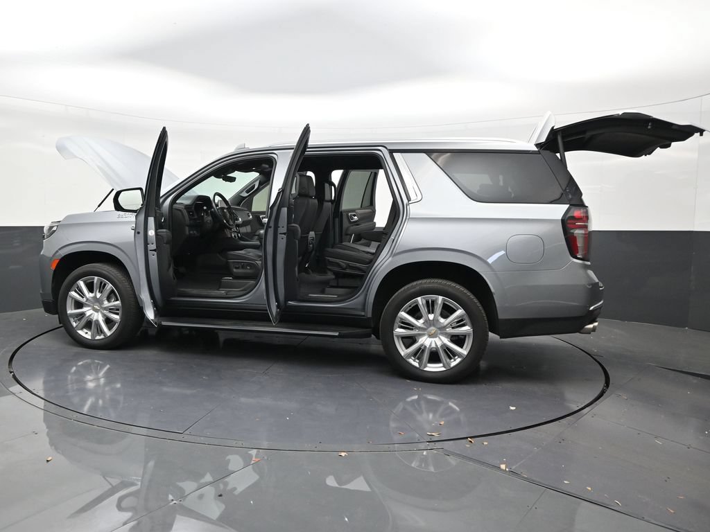 Used 2024 Chevrolet Tahoe High Country RWD image 30