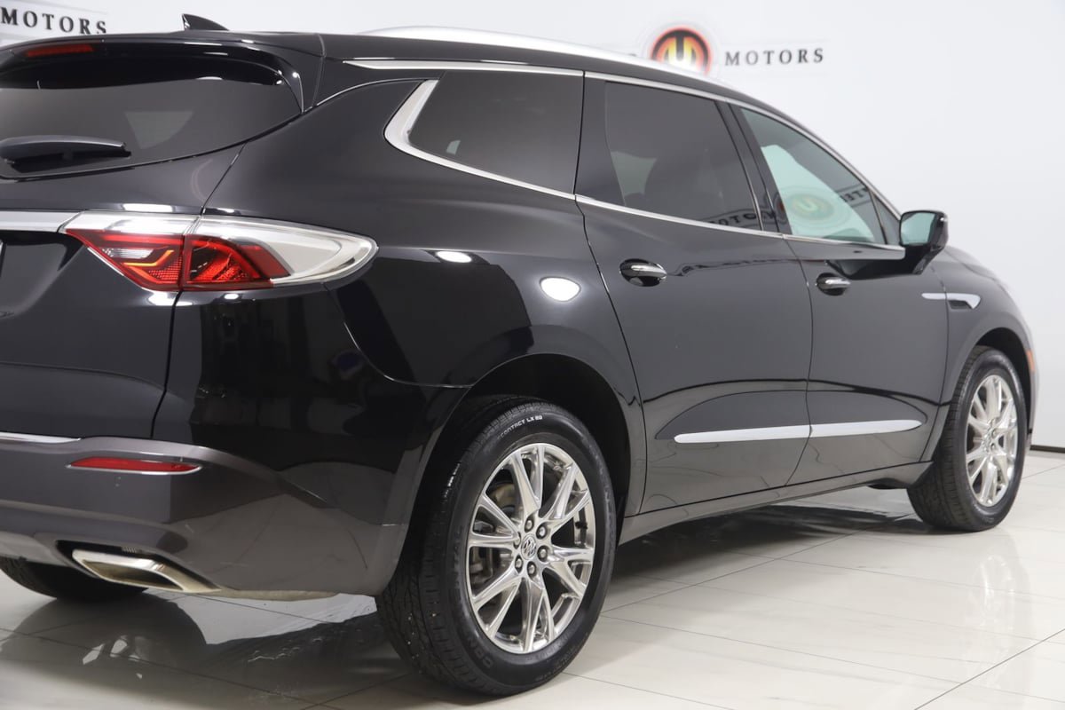 Used 2023 Buick Enclave Essence w/ Experience Buick Package AWD/4WD image 43