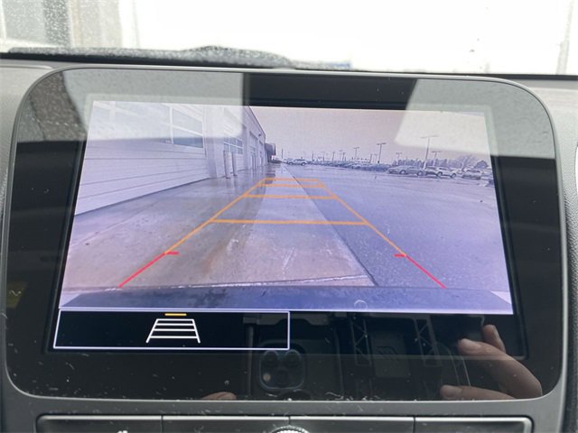 Used 2024 Chevrolet Malibu LT image 17