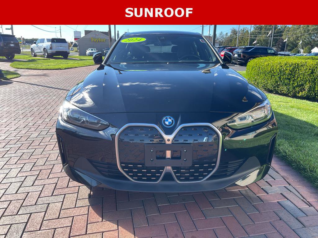 Used 2024 BMW i4 xDrive40i image 3