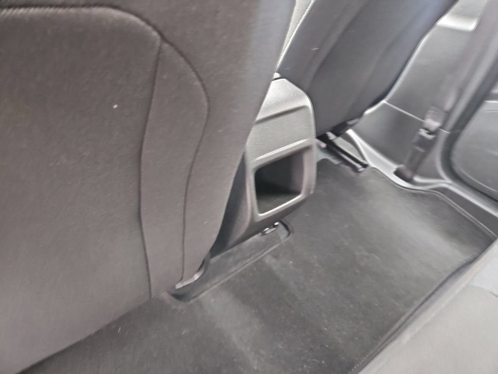 Used 2024 Chevrolet Trax RS FWD image 14