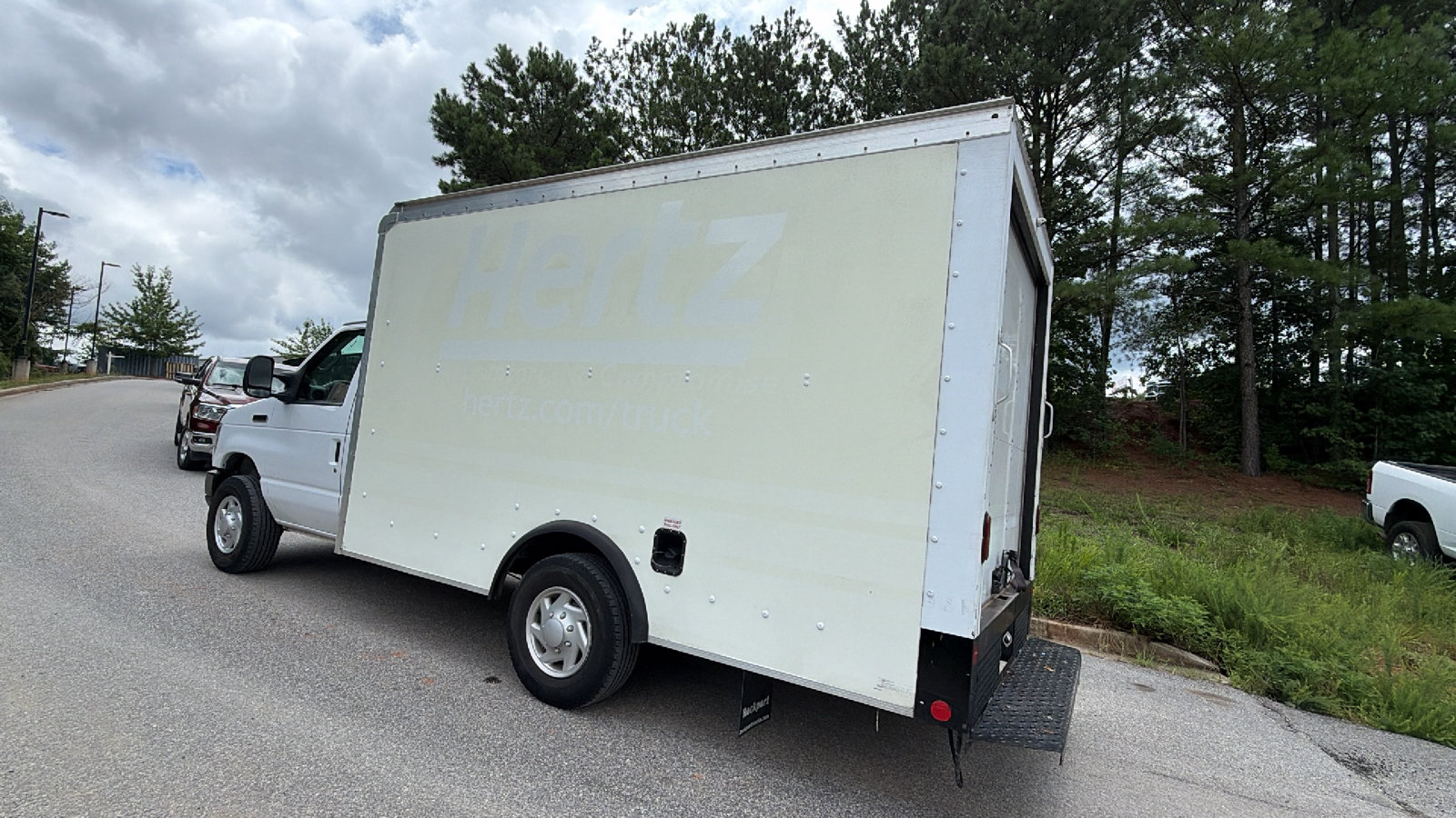 Used 2022 Ford E-350 and Econoline 350 Super Duty RWD image 10
