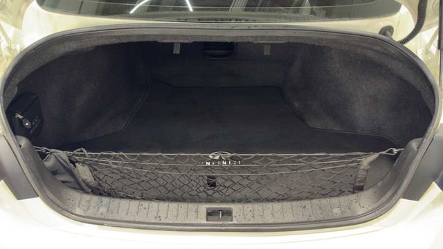 Used 2019 INFINITI Q50 Luxe w/ Cargo Package (L96) RWD image 32