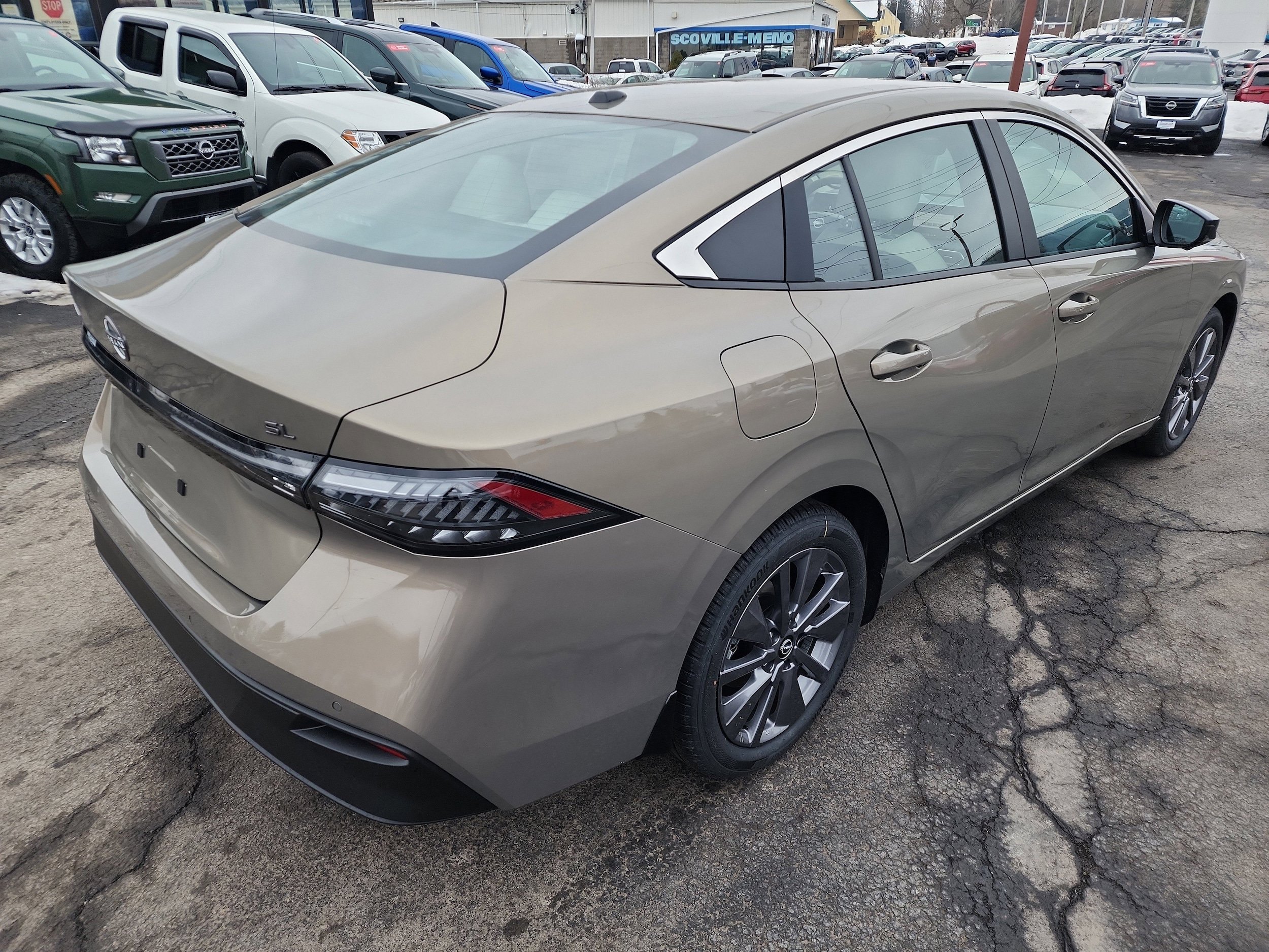 New 2026 Nissan Sentra SL w/ Floor Mat Package image 8