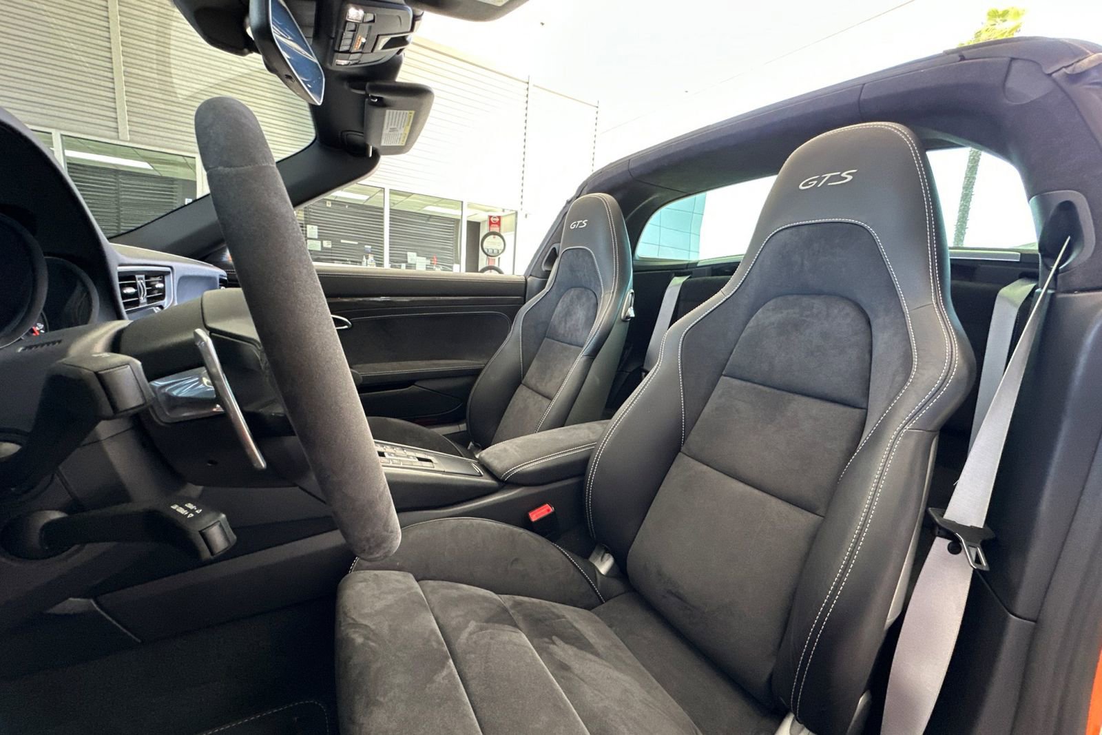 Used 2018 Porsche 911 Targa 4 GTS image 5