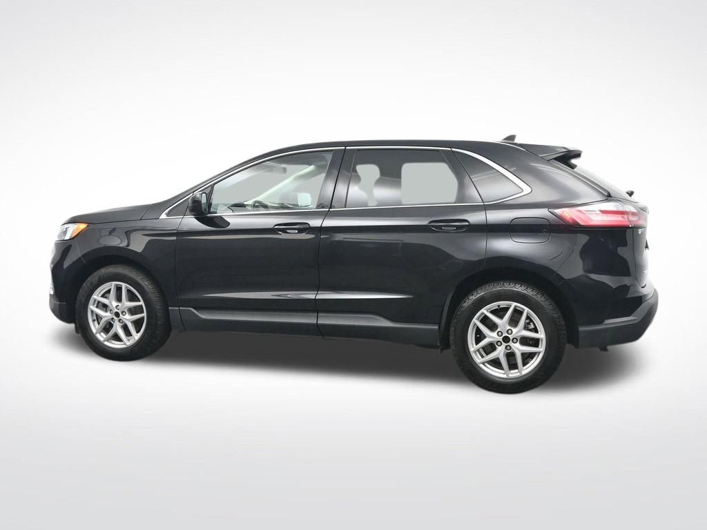 Used 2024 Ford Edge SEL image 10