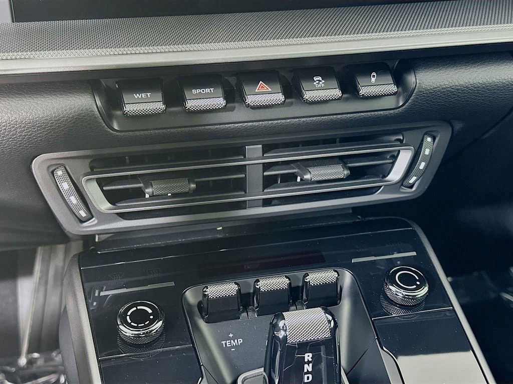 Certified 2020 Porsche 911 Carrera S image 17