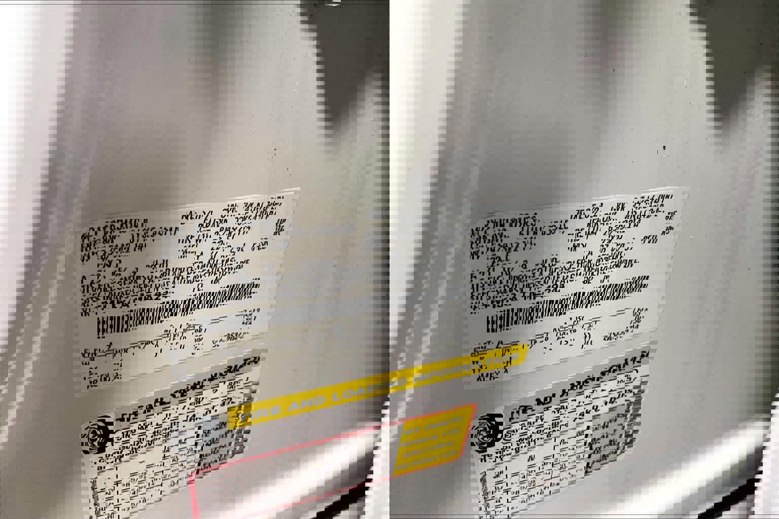 Used 2021 Ford Expedition Max Limited image 34