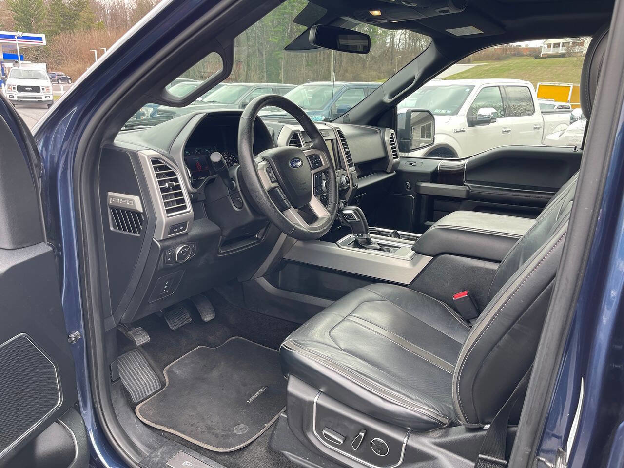 Used 2015 Ford F150 Platinum w/ Trailer Tow Package image 20