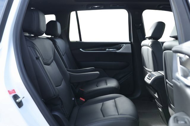 Used 2022 Cadillac XT6 Sport w/ Technology Package image 15