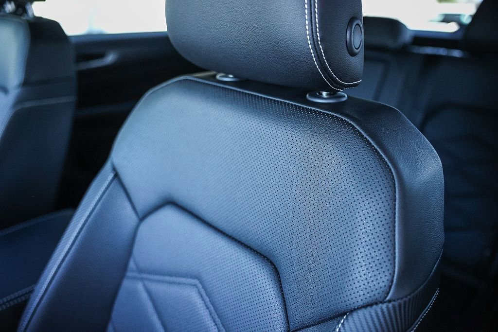 New 2026 Volkswagen Atlas Cross Sport SE image 37