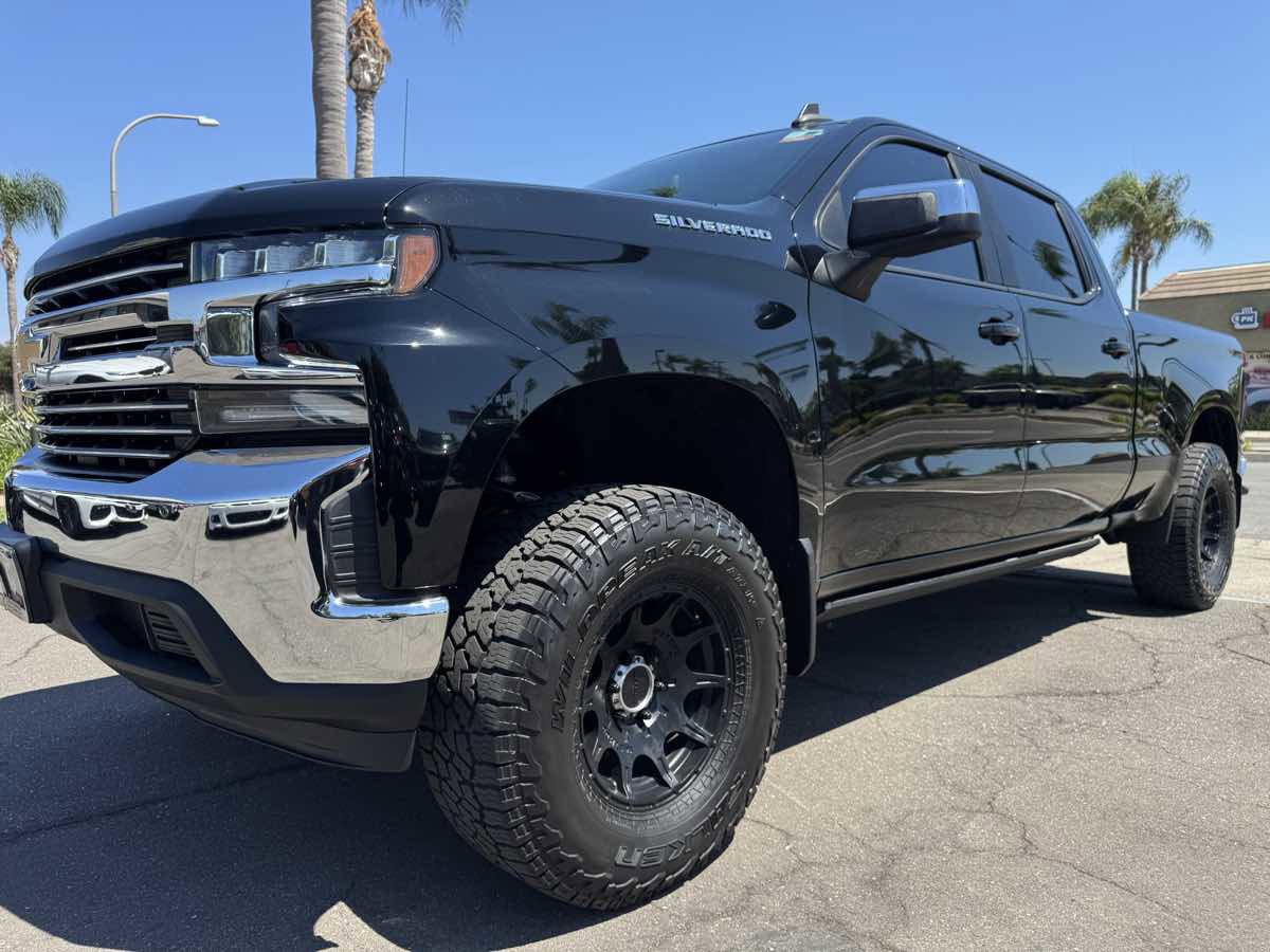 Used 2021 Chevrolet Silverado 1500 LT w/ Convenience Package II image 15