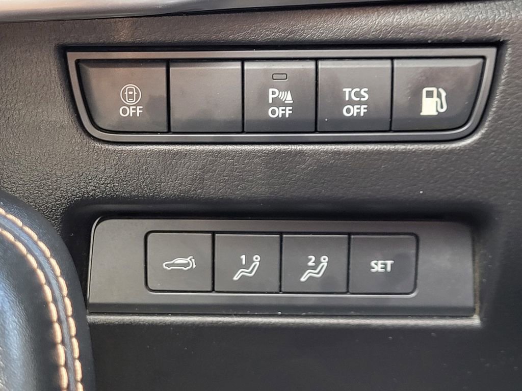 Used 2024 MAZDA CX-90 Plug-In Hybrid w/ Premium Pkg AWD/4WD image 13