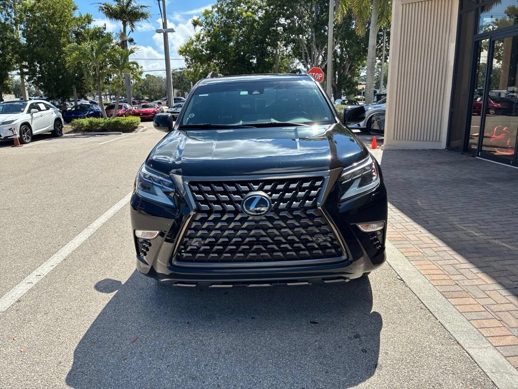 Used 2022 Lexus GX 460 w/ Black Line Special Edition AWD/4WD image 3
