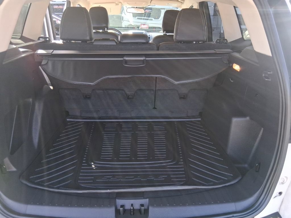 Used 2019 Ford Escape SEL image 22